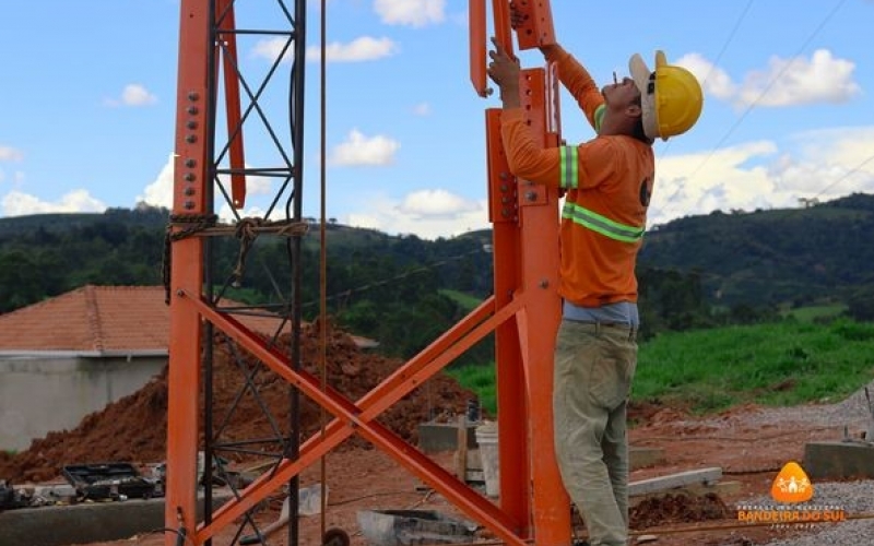 CADASTROS PARA AUXÍLIOS