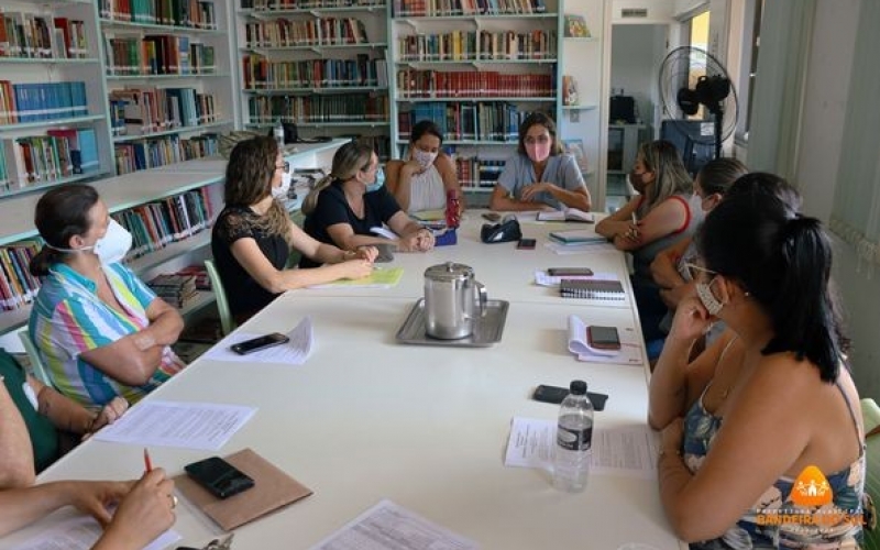 EQUIPE MULTIDISCIPLINAR E GEM - Gestão Escolar Municipal