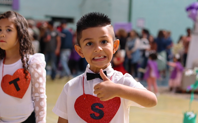  EDUCAÇÃO INFANTIL ENCERRANDO O PROJETO HOMENAGEM ÀS FAMÍLIAS COM ATENÇÃO ESPECIAL MATERNA 
