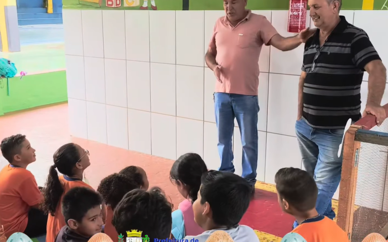 A Páscoa chegou na E.M. Adelaide Muniz da Silva