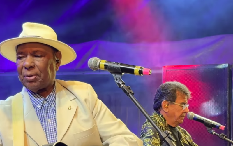 UMA GRANDE NOITE PARA ENCERRAR NOSSA FESTA JULINA!