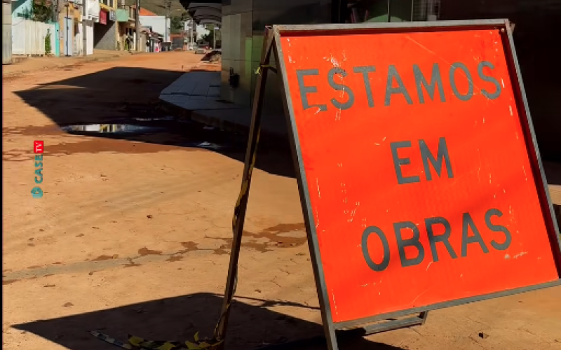 Obras de Drenagem Pluvial na Rua da Feira